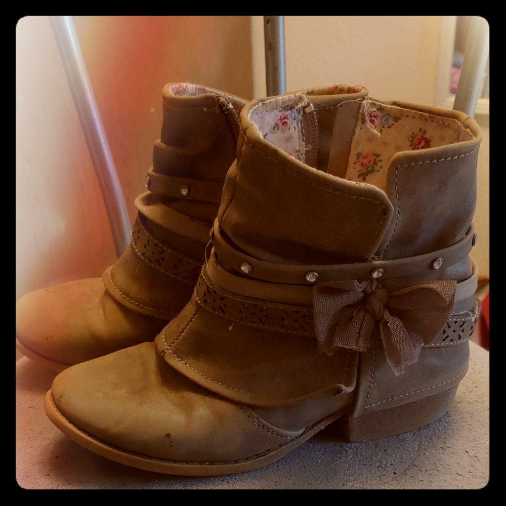 Shoes